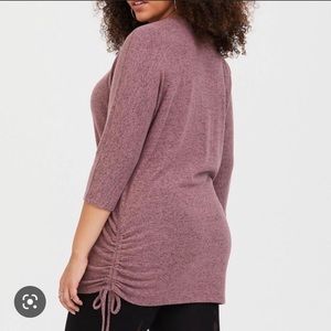 Torrid Hacci ruched tunic top in marbled pink